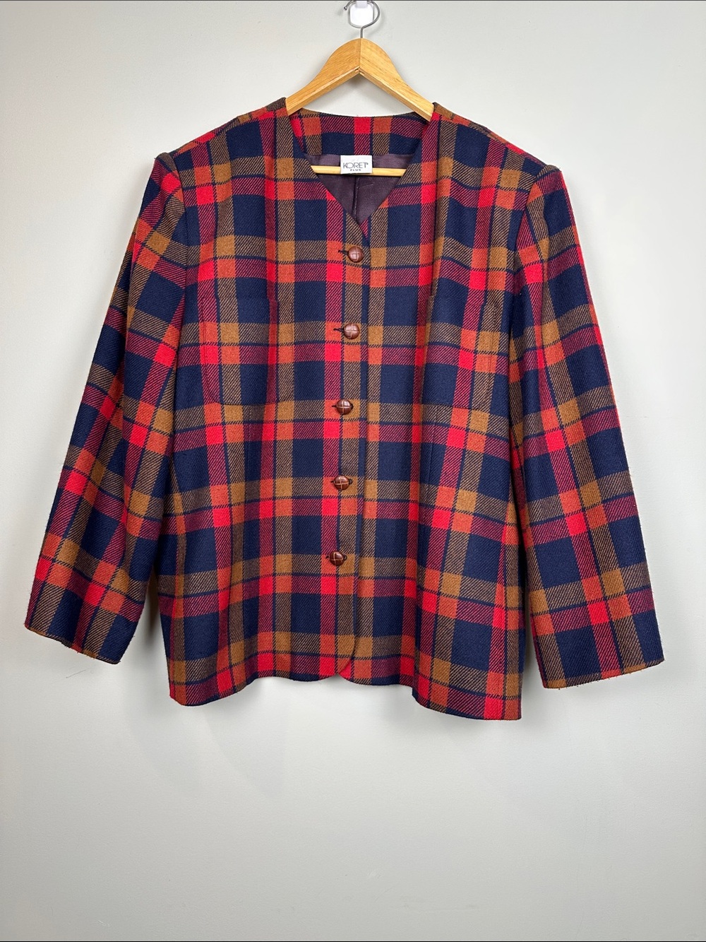 226.Vintage KORET PLUS plaid wool blend blazer